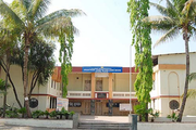 Anantrao Thopte College-Campus Front View